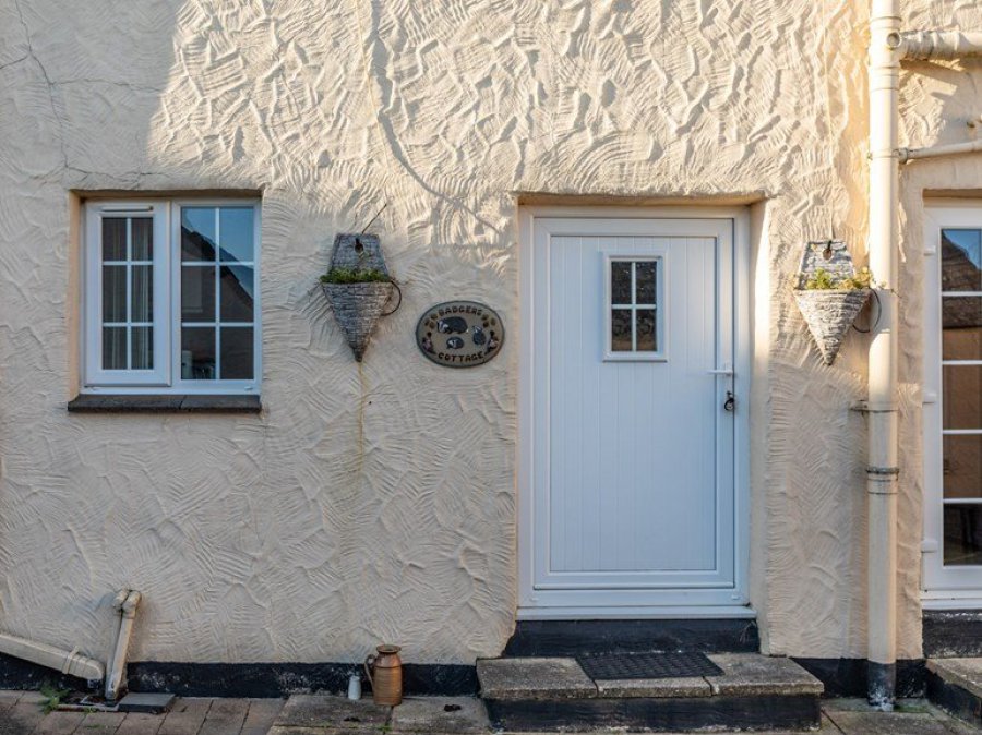 Badgers Cottage front door