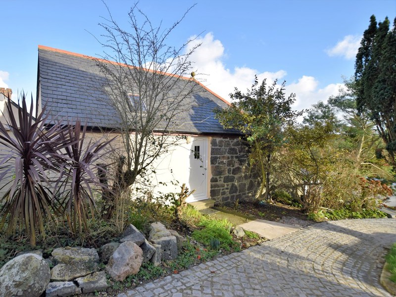 Woodpeckers Cottage exterior